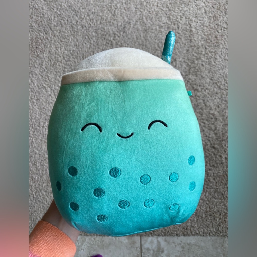 SQUISHMELLOW NEW